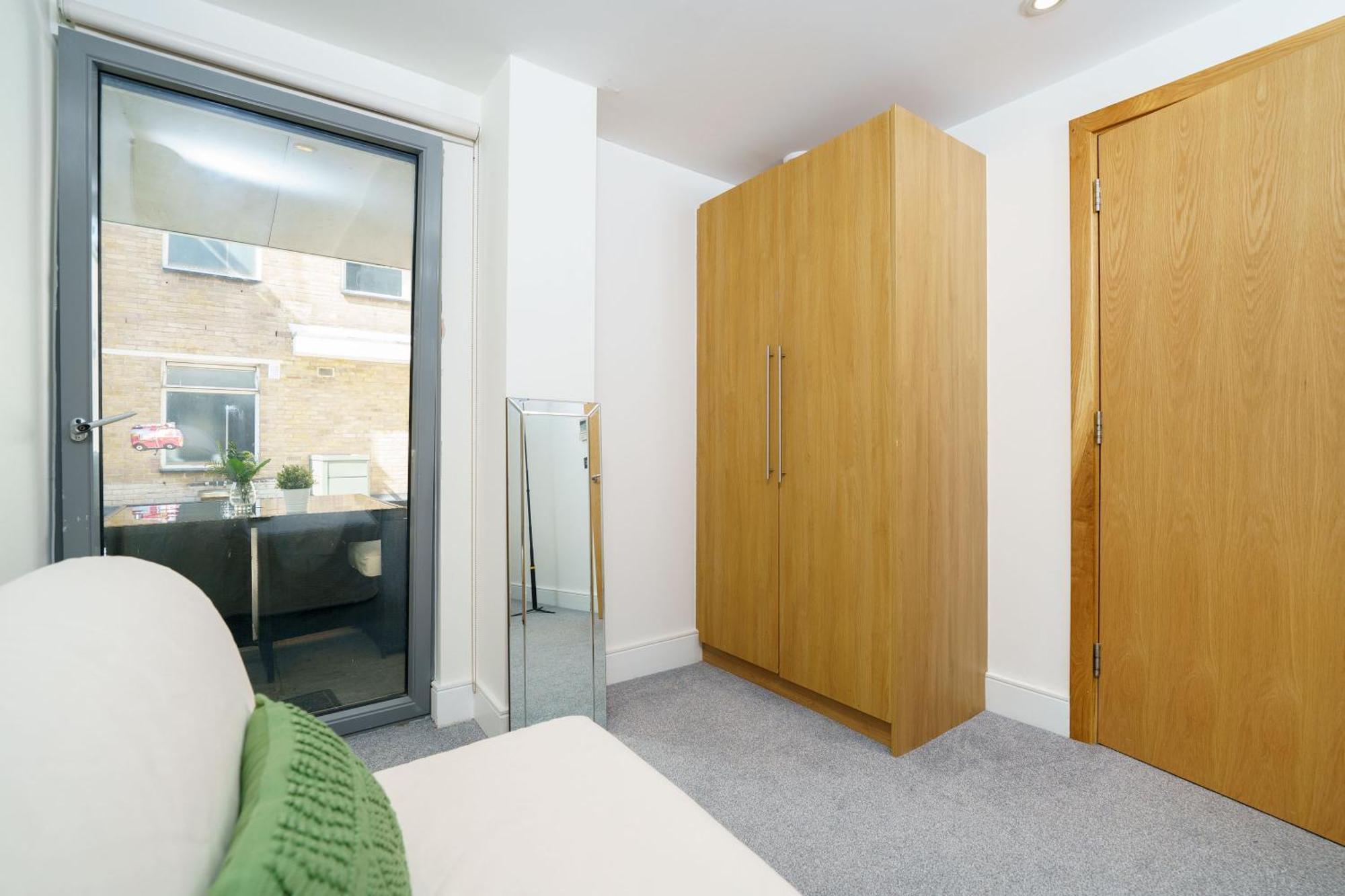 Modern 3 Bed 2 Bath Apartment Hyde Park Лондон Екстериор снимка